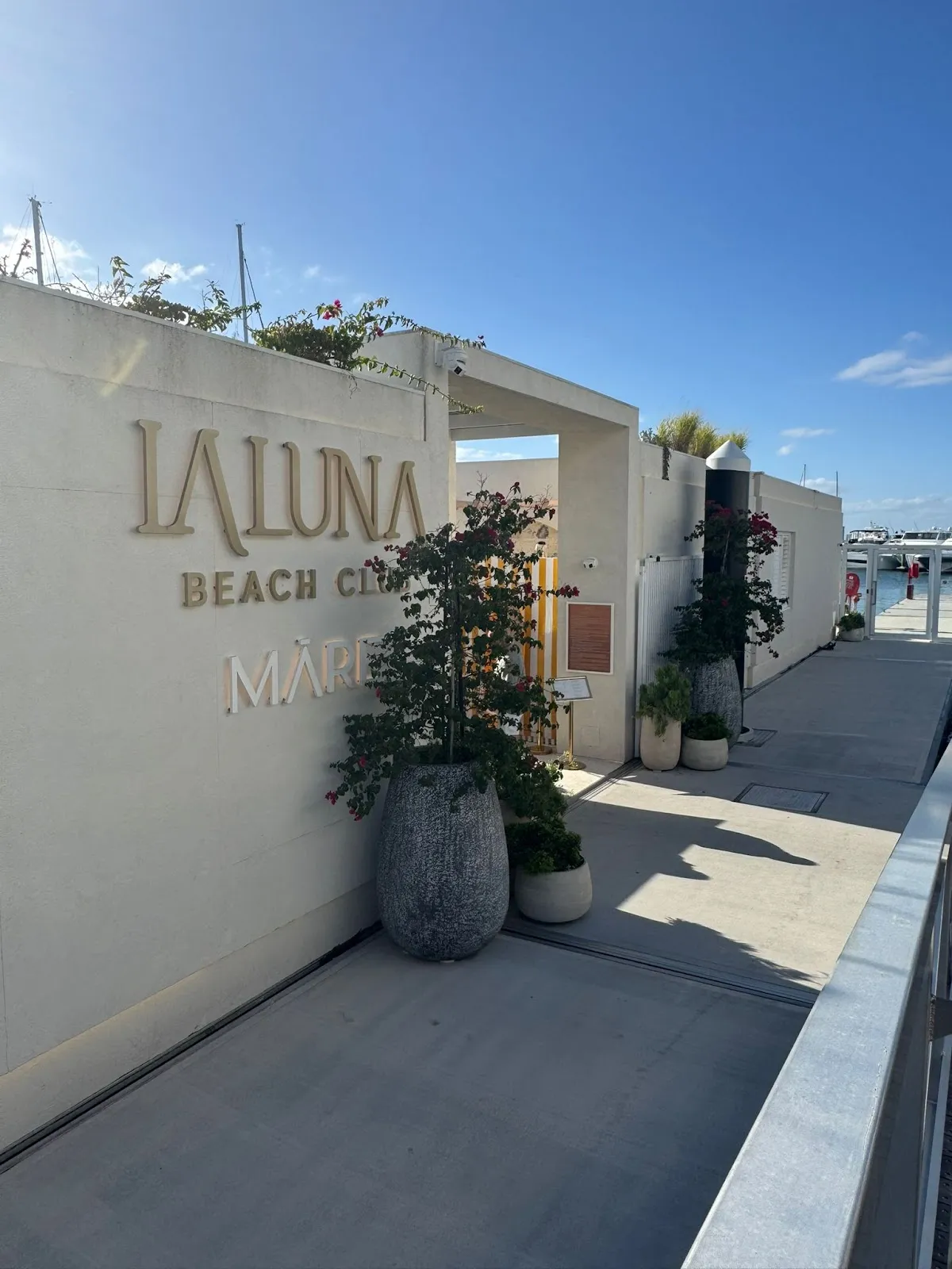 Maclean Island Beach Club (Indoor)