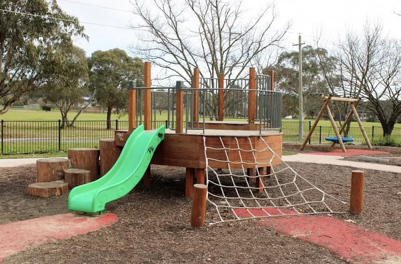 Waramanga Nature Play